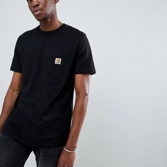 carhartt(カーハート)の未使用 カーハートWIP ポケットTシャツ 黒 M CARHARTT 新古 メンズのトップス(Tシャツ/カットソー(半袖/袖なし))の商品写真