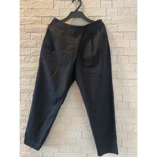 ジーナシス(JEANASIS)の黒パンJEANASIS 美品(クロップドパンツ)