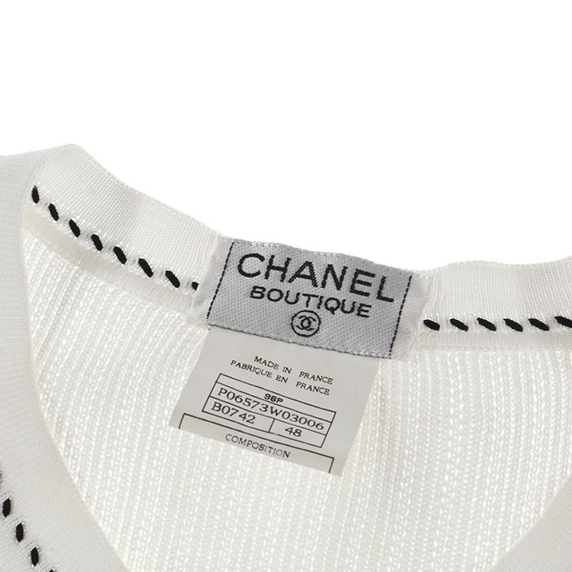 CHANEL - シャネル CHANEL ココボタン 半袖 カーディガン ニット CHANEL - シャネル CHANEL ココボタン 半袖 カーディガン ニット