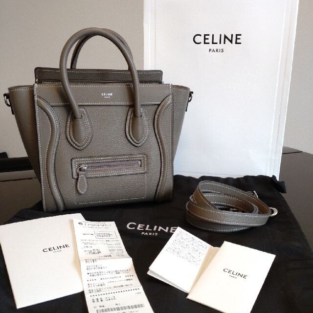 celine(セリーヌ)のCELINE　ラゲージ　ナノ　スリ　2020 レディースのバッグ(ショルダーバッグ)の商品写真