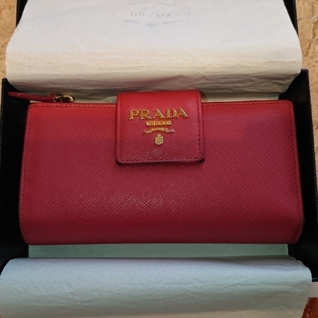 PRADA 財布レディース