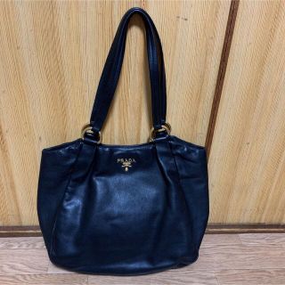 PRADA 牛革 レザー バッグ