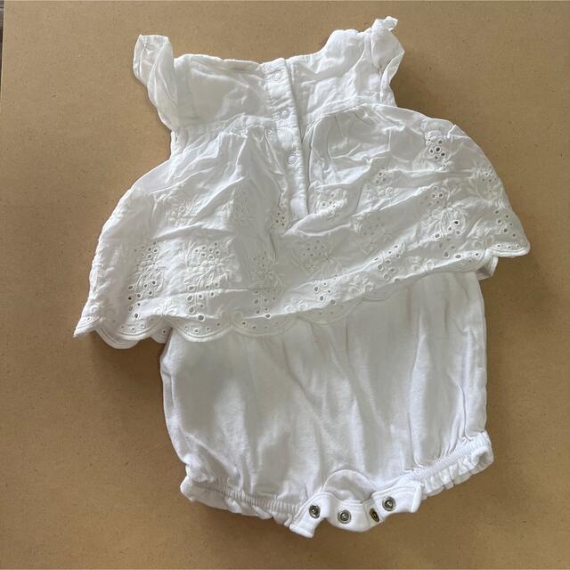 babyGAP(ベビーギャップ)の【550円均一】babyGAP ロンパース キッズ/ベビー/マタニティのベビー服(~85cm)(ロンパース)の商品写真