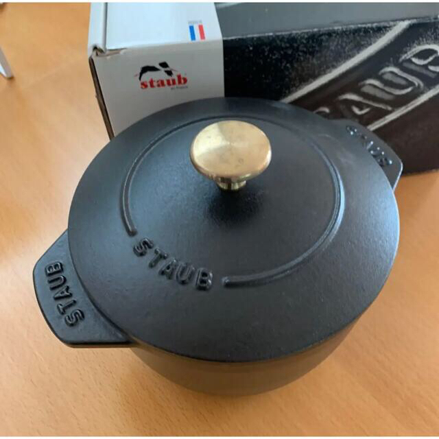 STAUB - ストウブ ココット ラウンド 24 シャイニーブラック 中古の+