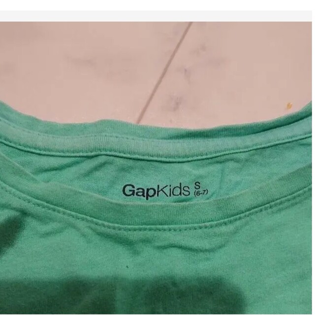 GAP Kids(ギャップキッズ)の[最低価格！]エメラルドと白のレースのトップス　２点セット　サイズ100〜120 キッズ/ベビー/マタニティのキッズ服女の子用(90cm~)(Tシャツ/カットソー)の商品写真