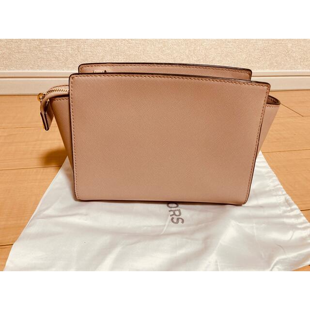 Michael Kors(マイケルコース)の⭐︎期間限定値下げ⭐︎ 美品　マイケルコース　ショルダーバッグ　 レディースのバッグ(ショルダーバッグ)の商品写真