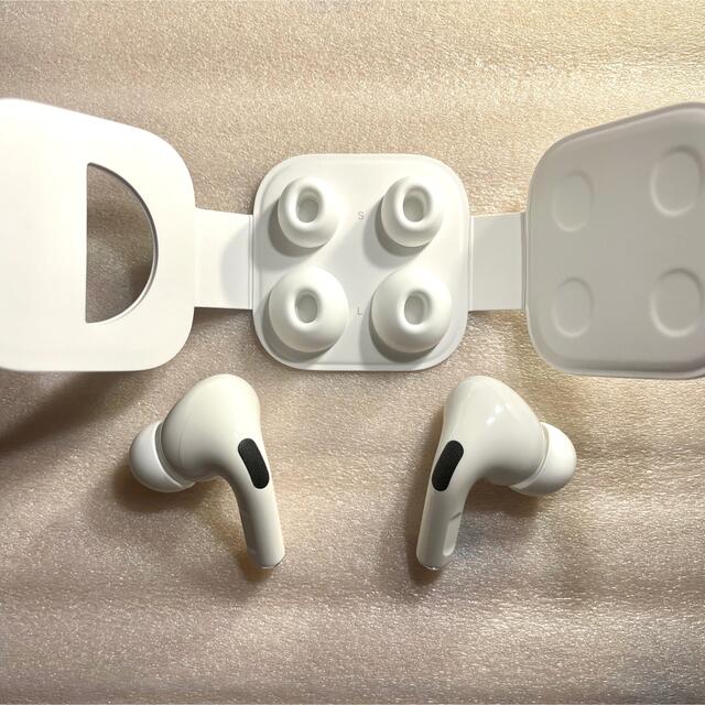 純正品 AirPods Pro 第二世代 イヤホン 両耳のみ