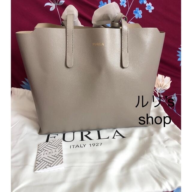 ❁⃘*.ﾟFURLA ☆トートバッグ