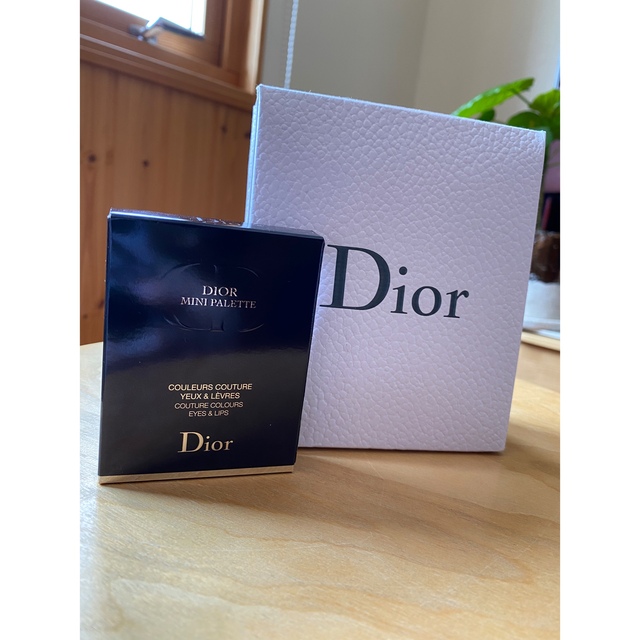 Dior(ディオール)のDior ディオールmini palette eyes&lipsアイシャドウ口紅 コスメ/美容のキット/セット(コフレ/メイクアップセット)の商品写真