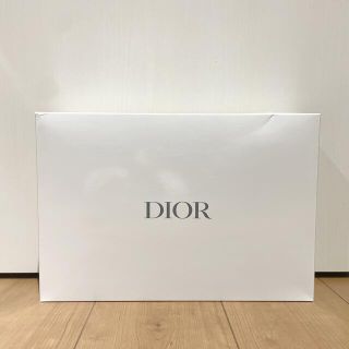 ディオール(Dior)のDior  バスタオル　白(タオル/バス用品)