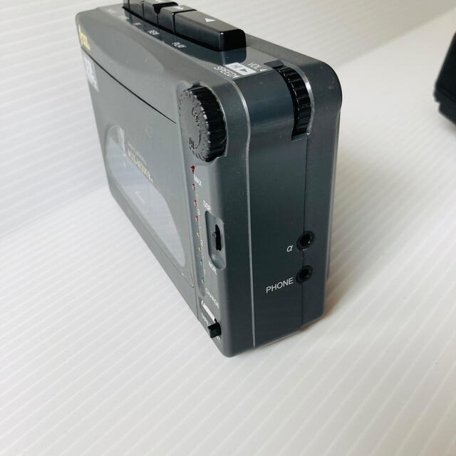 カセットプレーヤー 速聴機 4GX-MlOOR ブラック スマホ/家電/カメラのオーディオ機器(ポータブルプレーヤー)の商品写真
