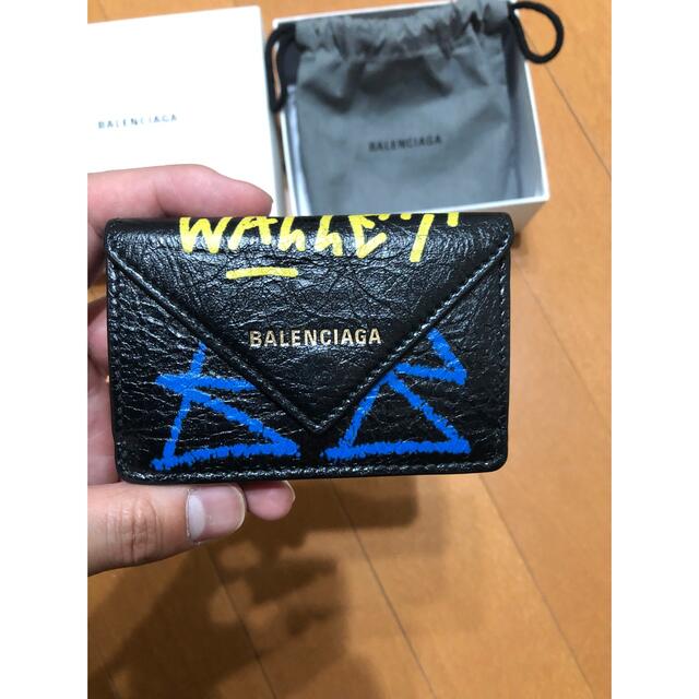 Balenciaga(バレンシアガ)のバレンシアガ BALENCIGA グラフィティ 3つ折り財布 メンズのファッション小物(折り財布)の商品写真