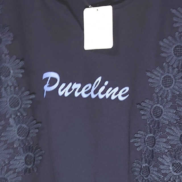 cecile(セシール)の新品 未使用 セシール cecile デイジー シャツ LL ネイビー 紺 レディースのトップス(Tシャツ(半袖/袖なし))の商品写真