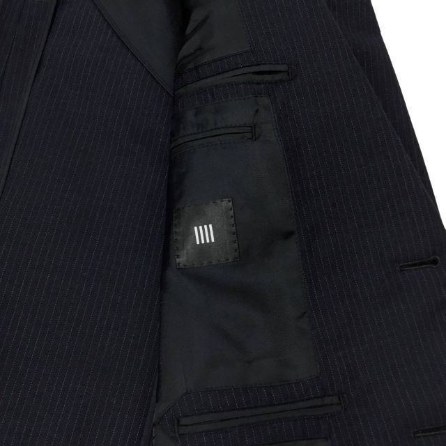 THE SUIT COMPANY(スーツカンパニー)のスーツカンパニーネイビーヘアラインストライプスリーピーススーツY5 メンズのスーツ(セットアップ)の商品写真