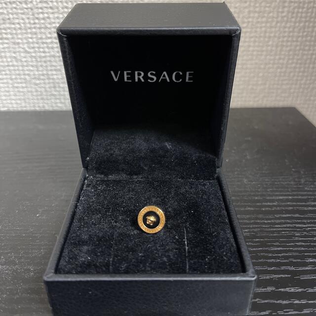 VERSACE(ヴェルサーチ)のVersace メデューサ　ピアス メンズのアクセサリー(ピアス(片耳用))の商品写真