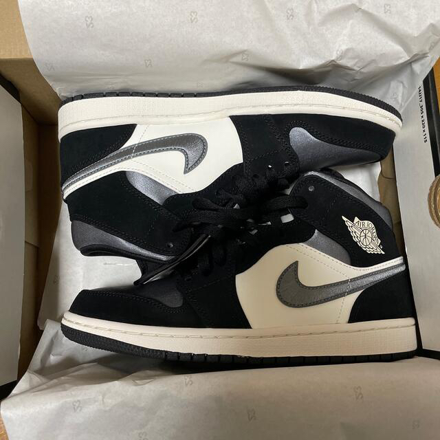 試着のみナイキ ジョーダン 1 ミッド NIKE J JORDAN 1 MID