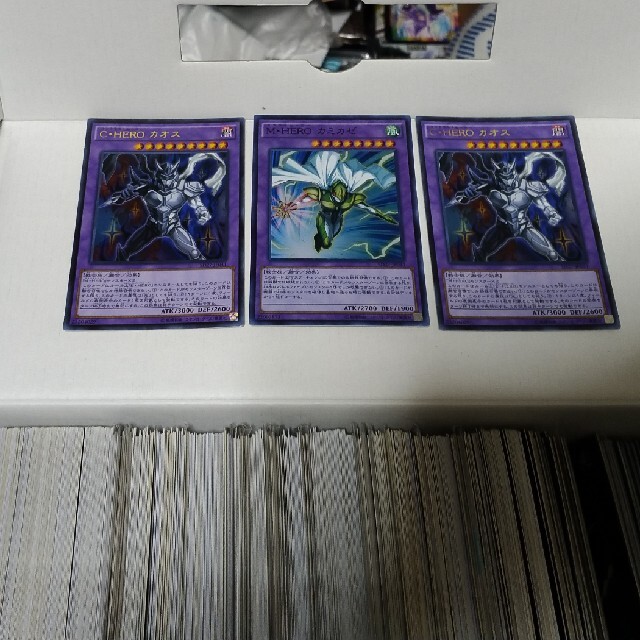 遊戯王(ユウギオウ)の遊戯王 C・HERO カオス 2枚 M・HERO カミカゼ 1枚 エンタメ/ホビーのトレーディングカード(シングルカード)の商品写真