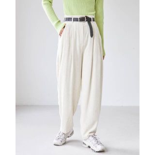 トゥデイフル(TODAYFUL)のトゥデイフル Corduroy Highwaist Pants(カジュアルパンツ)