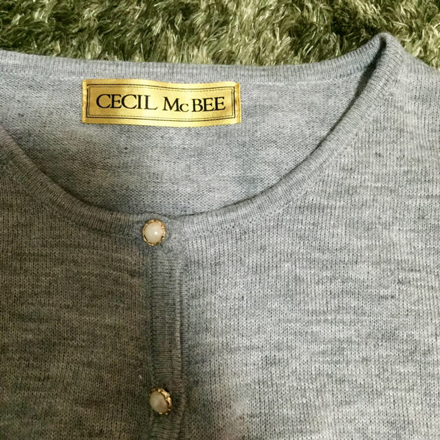 CECIL McBEE(セシルマクビー)のセシル グレーカーディガン レディースのトップス(カーディガン)の商品写真