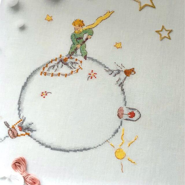 クロスステッチ刺繍 洋書 図案 星の王子さまの通販 by パクチー クロスステッチ刺繍 洋書 図案 星の王子さまの通販 by パクチー