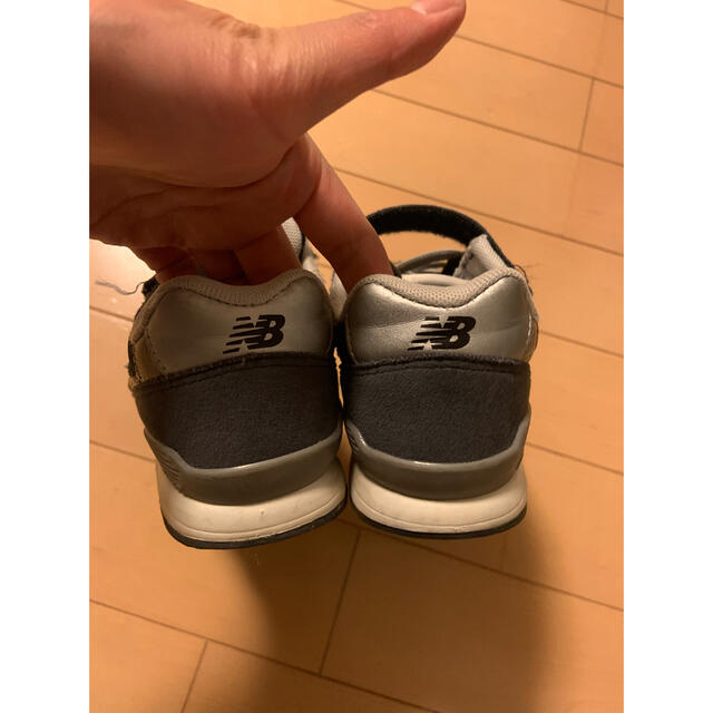 New Balance(ニューバランス)のニューバランスのスニーカー キッズ/ベビー/マタニティのキッズ靴/シューズ(15cm~)(スニーカー)の商品写真