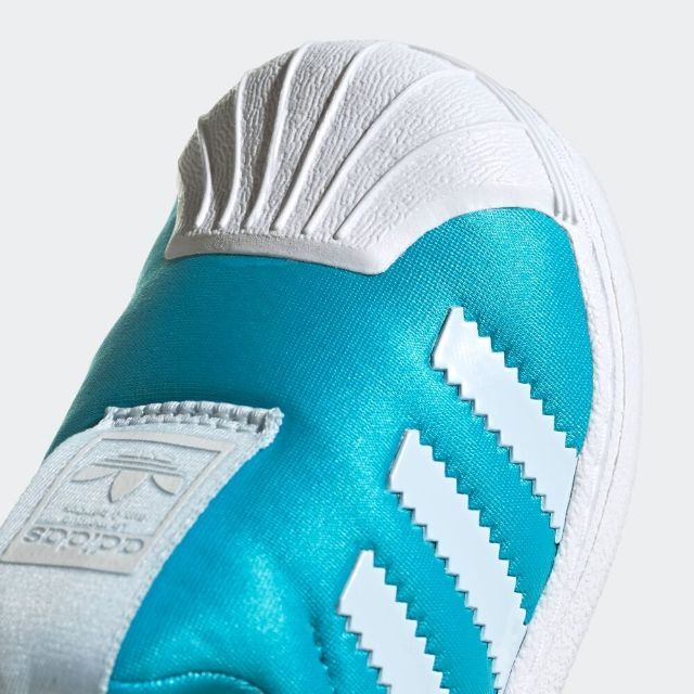 adidas(アディダス)の新品 アディダス 21AW FZ2992 スニーカー ブルー 12.0cm ③ キッズ/ベビー/マタニティのベビー靴/シューズ(~14cm)(スニーカー)の商品写真