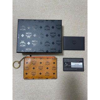 MCM - MCM カードケース キーリングの通販 by r's shop｜エムシー ...