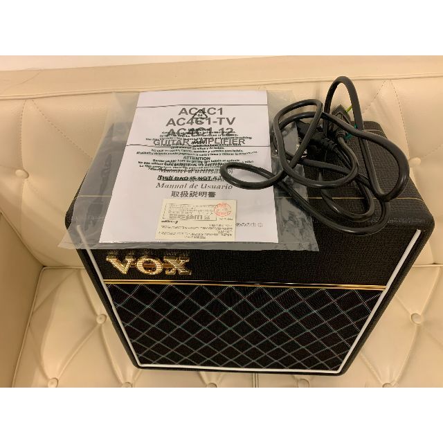 VOX(ヴォックス)のVOX AC4C1-12 美品（1オーナー） 4Wチューブアンプ【週末限定値下】 楽器のギター(ギターアンプ)の商品写真