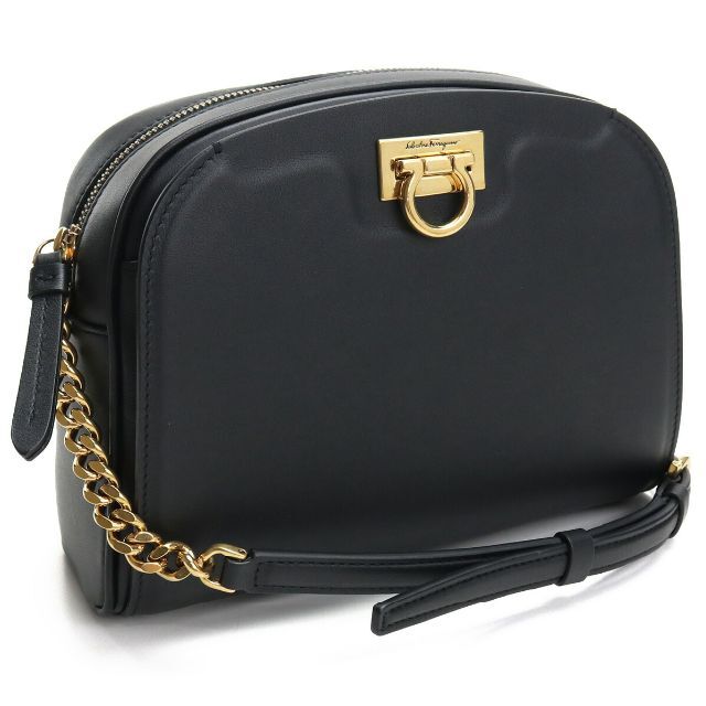 高品質】 Salvatore Ferragamo - フェラガモ 斜め掛け ショルダー