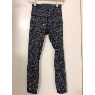 ルルレモン(lululemon)の【ルルレモン】ヨガパンツ　レギンス(ヨガ)