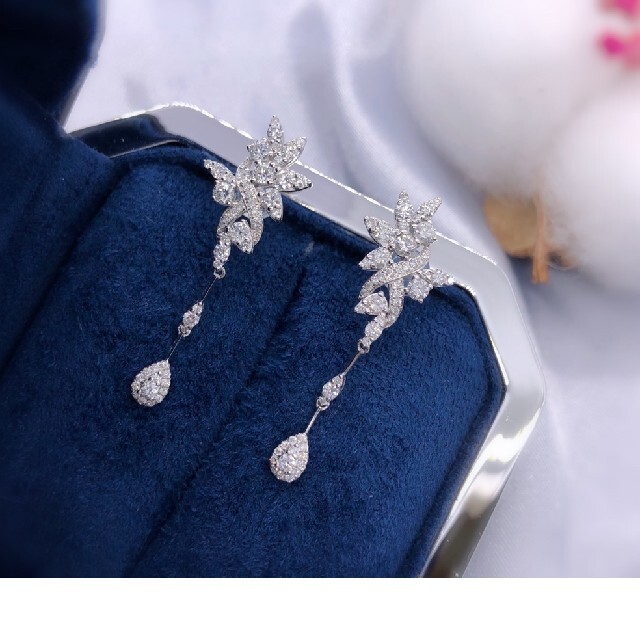 天然ダイヤモンドピアス k18の通販 by 天然ダイヤモンド&パール