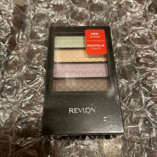 レブロン(REVLON)のレブロン　アイシャドウ　未使用未開封(アイシャドウ)