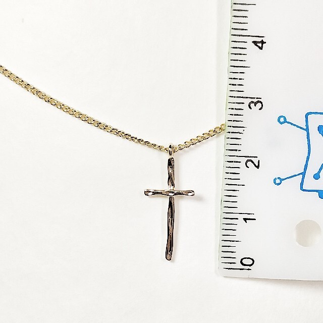 シンプル！クロス(十字架)ネックレスゴールド　ハンドメイド レディースのアクセサリー(ネックレス)の商品写真
