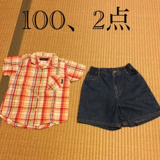 値下げ❗️サイズ100 、半袖シャツ、ショートパンツ、2点セット(ブラウス)