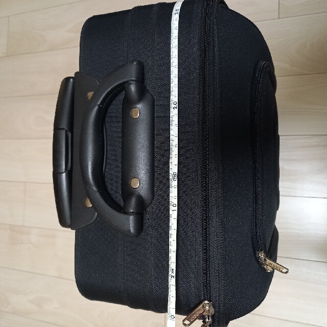 SNOOPY　キャリーバッグ　スーツケース　黒 レディースのバッグ(スーツケース/キャリーバッグ)の商品写真