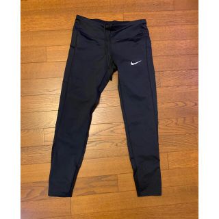 ナイキ(NIKE)の美品！NIKE ナイキ レギンス　Sサイズ(レギンス/スパッツ)