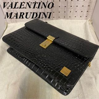 VALENTINO MARUDINI ビジネスバッグ クロコ型 エナメル-