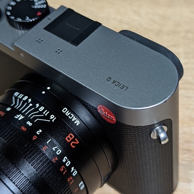 LEICA(ライカ)のLEICA Q Typ116 チタングレー  良品 スマホ/家電/カメラのカメラ(コンパクトデジタルカメラ)の商品写真