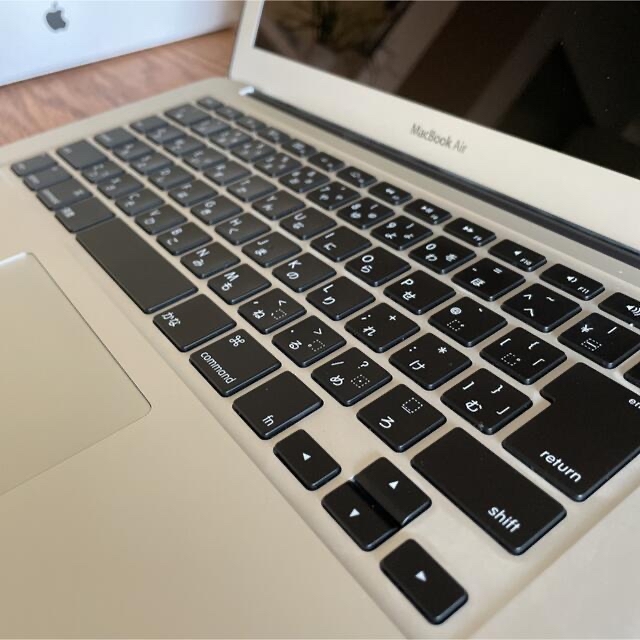 Mac (Apple)(マック)のAPPLE MacBook Air MACBOOK AIR MMGF2J/A スマホ/家電/カメラのPC/タブレット(ノートPC)の商品写真