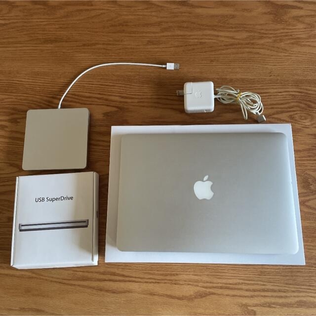 Mac (Apple)(マック)のAPPLE MacBook Air MACBOOK AIR MMGF2J/A スマホ/家電/カメラのPC/タブレット(ノートPC)の商品写真