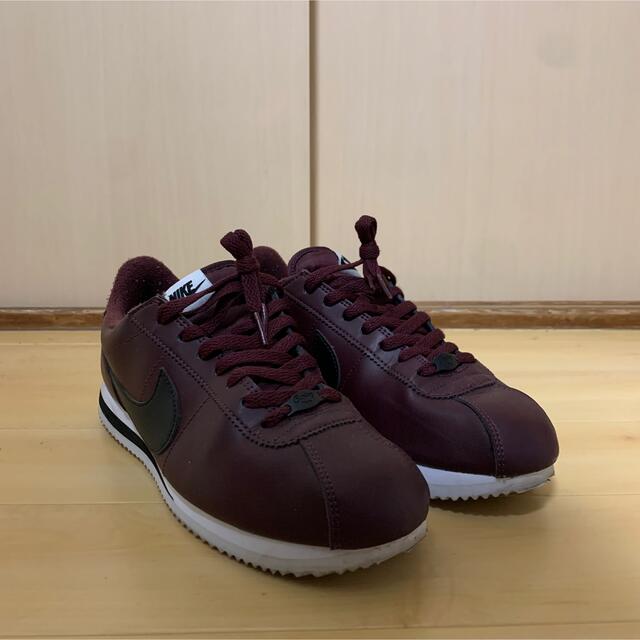 NIKE(ナイキ)のNike Cortez Leather "Burgundy Crush" メンズの靴/シューズ(スニーカー)の商品写真