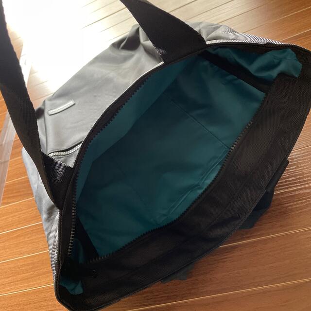 メルセデス・ベンツ　リュックトート メンズのバッグ(バッグパック/リュック)の商品写真