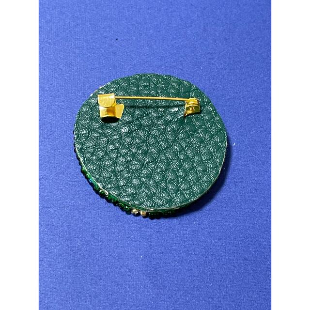 刺繍ブローチ　カメの親子 ハンドメイドのアクセサリー(コサージュ/ブローチ)の商品写真