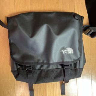 ザノースフェイス(THE NORTH FACE)のTHE NORTH FACE メッセンジャーバック(メッセンジャーバッグ)