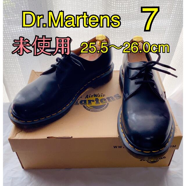 Dr.Martens(ドクターマーチン)の未使用 ドクター・マーチン 1461 3ホール 黒 シューツリー 付 メンズの靴/シューズ(その他)の商品写真