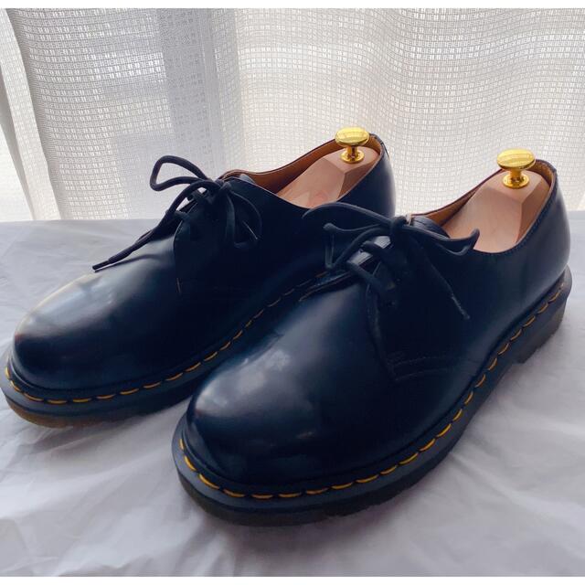 Dr.Martens(ドクターマーチン)の未使用 ドクター・マーチン 1461 3ホール 黒 シューツリー 付 メンズの靴/シューズ(その他)の商品写真