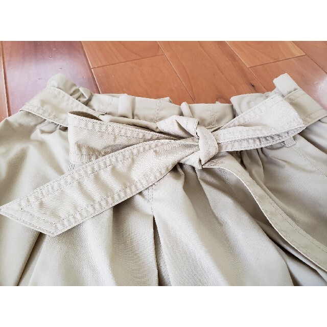 UNIQLO(ユニクロ)の【美品】UNIQLO＊形が可愛いリボンベルトロングスカート＊M レディースのスカート(ロングスカート)の商品写真