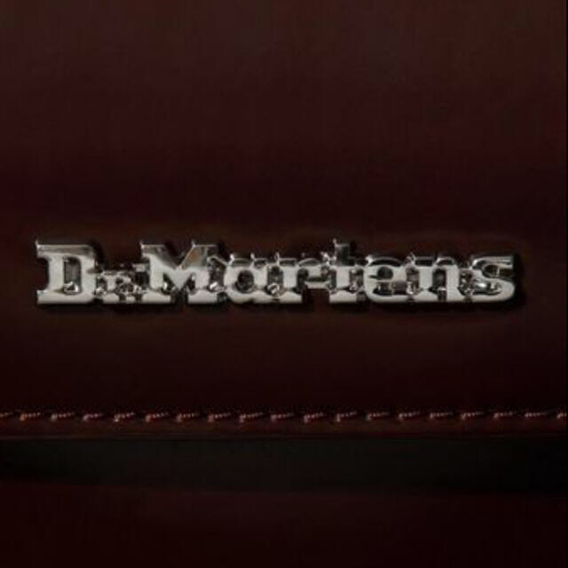 Dr.Martens(ドクターマーチン)のDr.Martens ドクターマーチン 大容量 リュック レザー チェリーレッド メンズのバッグ(バッグパック/リュック)の商品写真