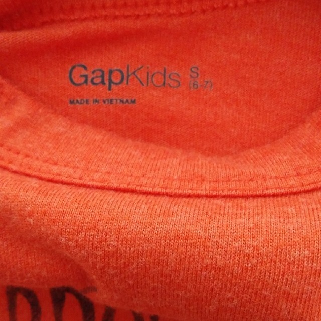 GAP Kids(ギャップキッズ)の更に値下げ⤵GAPKidsカットソー長袖120、オレンジ キッズ/ベビー/マタニティのキッズ服男の子用(90cm~)(Tシャツ/カットソー)の商品写真