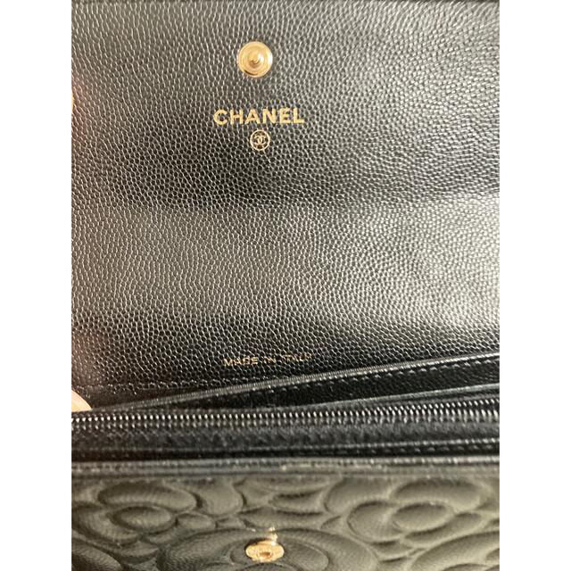 CHANEL(シャネル)のシャネルカメリア財布 レディースのファッション小物(財布)の商品写真